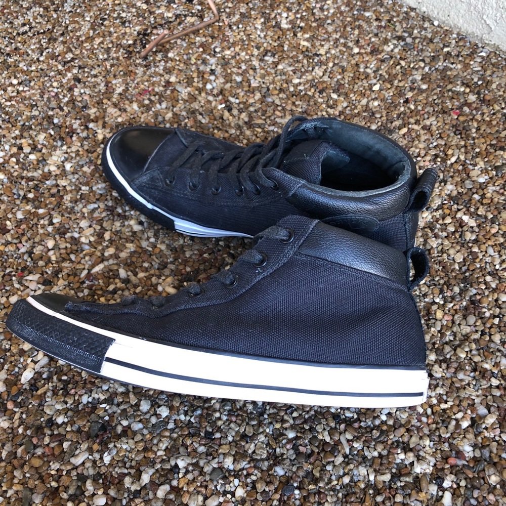 Converse Black Sneakers